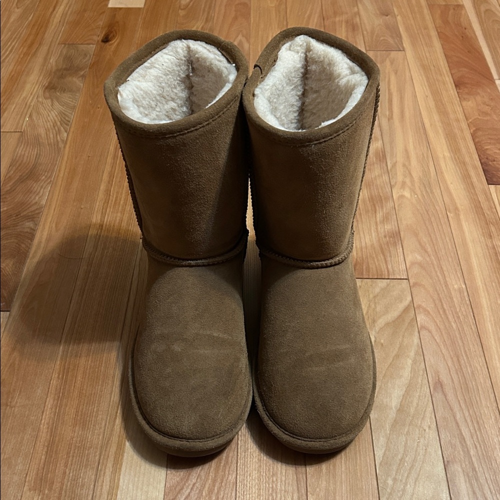 BearPaw Women's Tan Boots